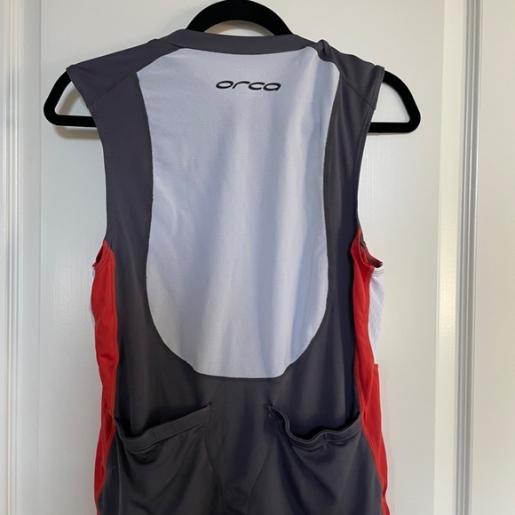 Exercise top with pockets, size M - Picture 2 of 3